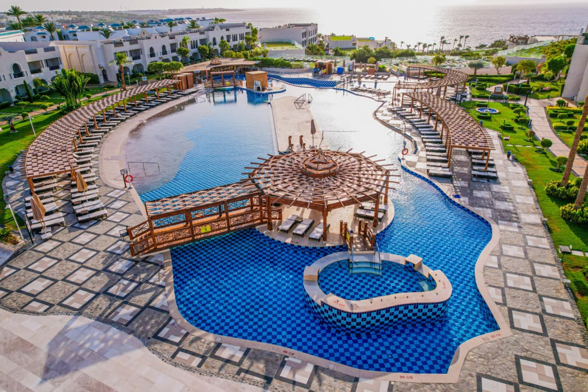 POSH CLUB SUNRISE ARABIAN BEACH RESORT