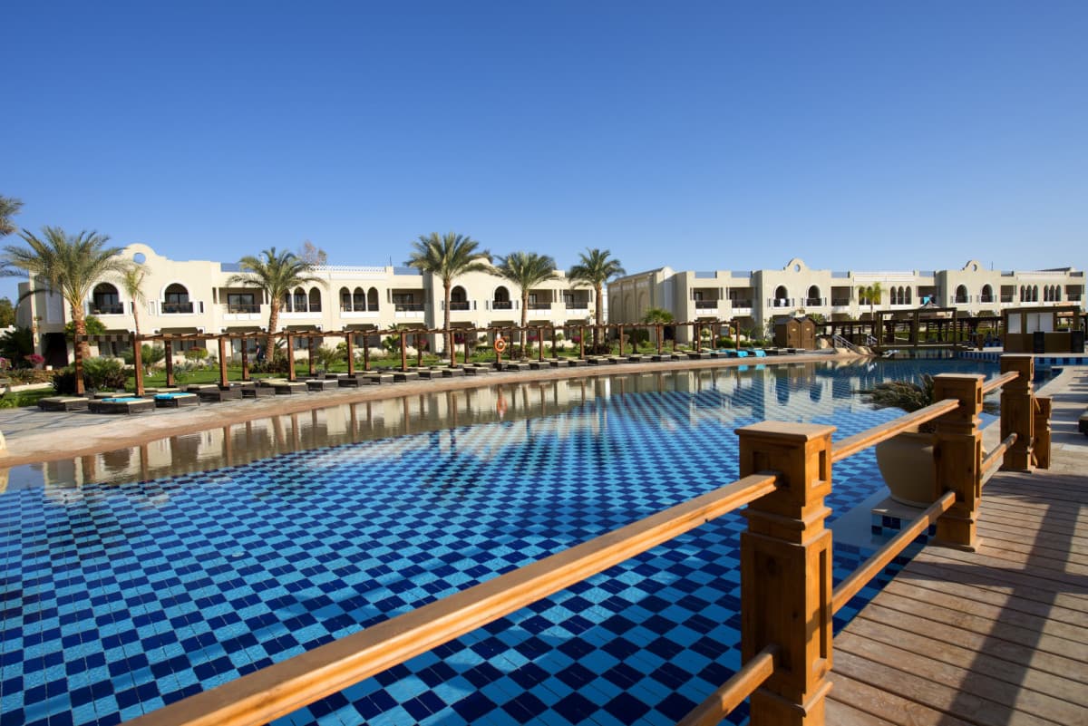 POSH CLUB SUNRISE ARABIAN BEACH RESORT