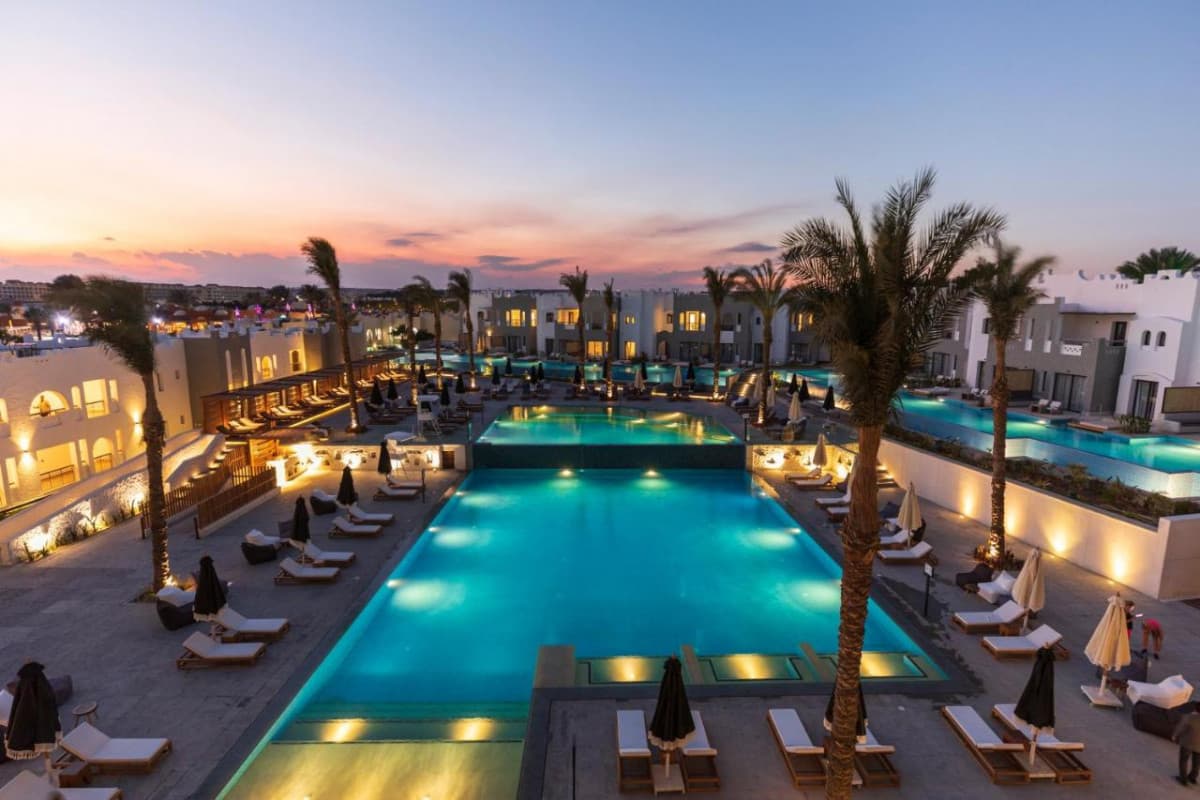 POSH CLUB BY SUNRISE TUCANA RESORT