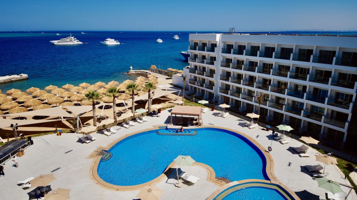 AMARINA SAPPHIRE BEACH RESORT