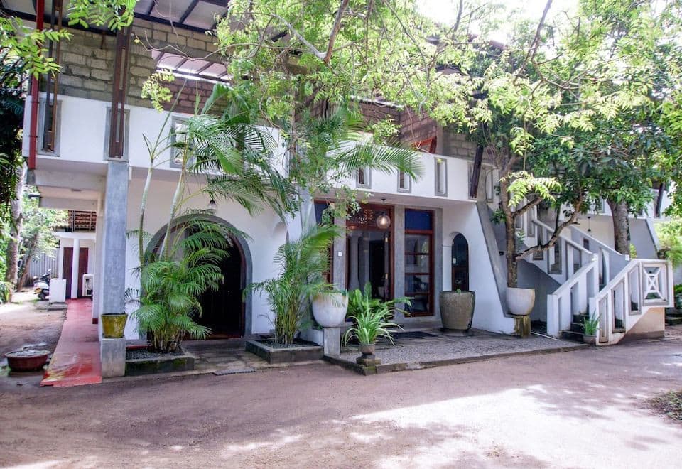 SUN RAY VILLAGE