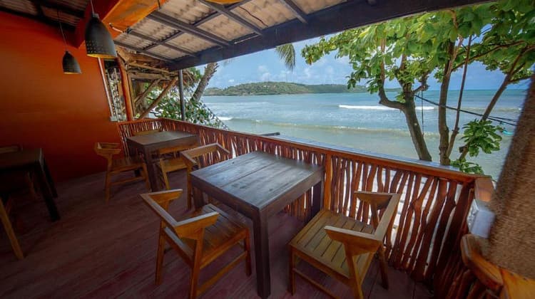 CEYLON HEART BEACH