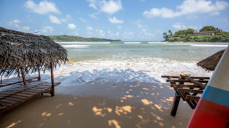 CEYLON HEART BEACH