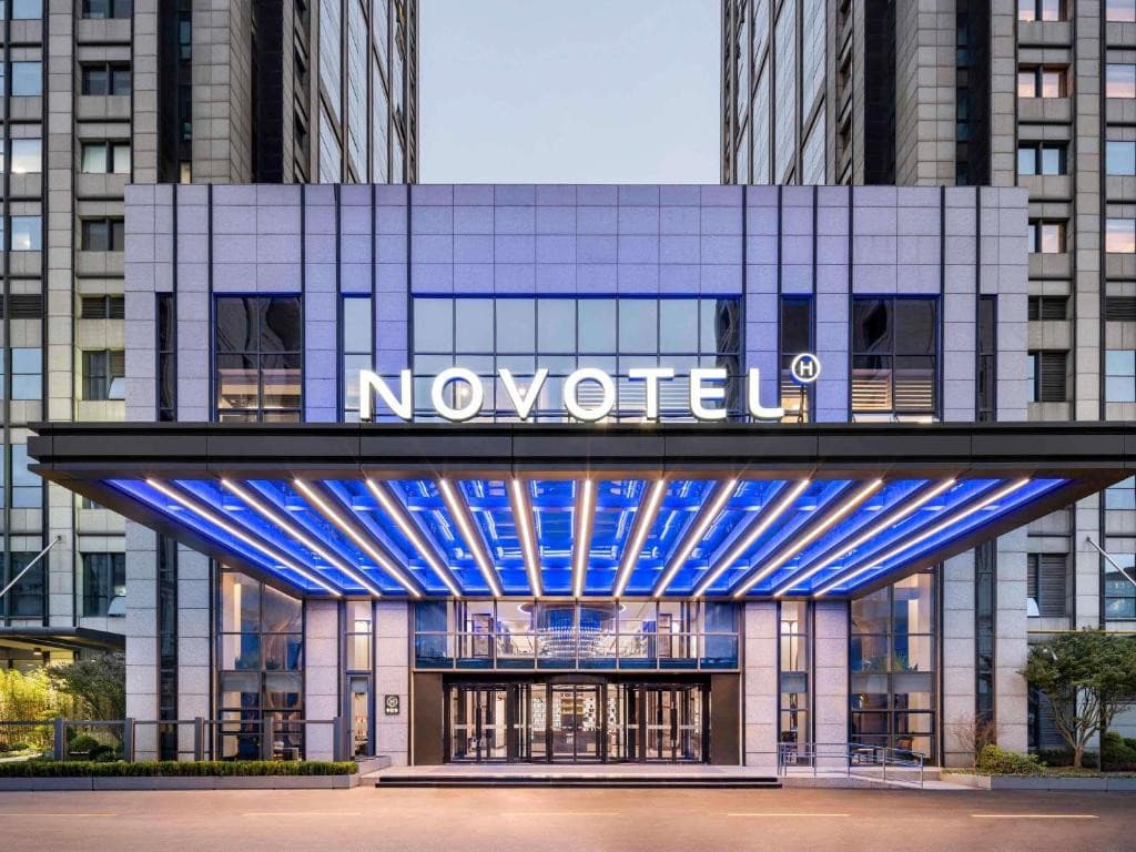 NOVOTEL SHANGHAI JINGAN