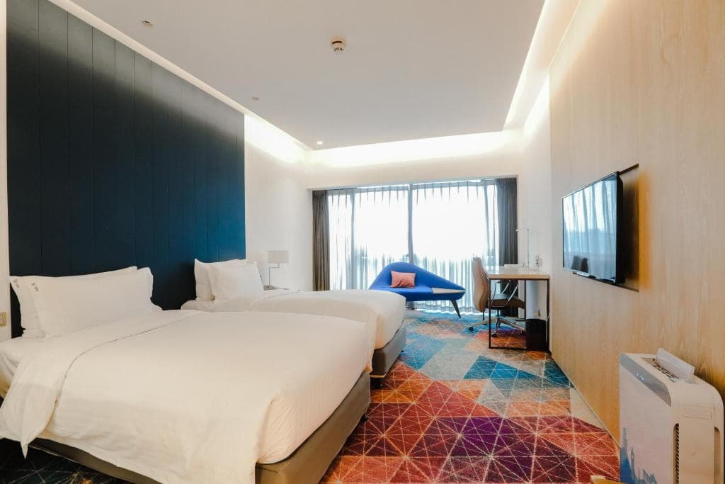 HOLIDAY INN EXPRESS SHANGHAI SONGJIANG FANGTA