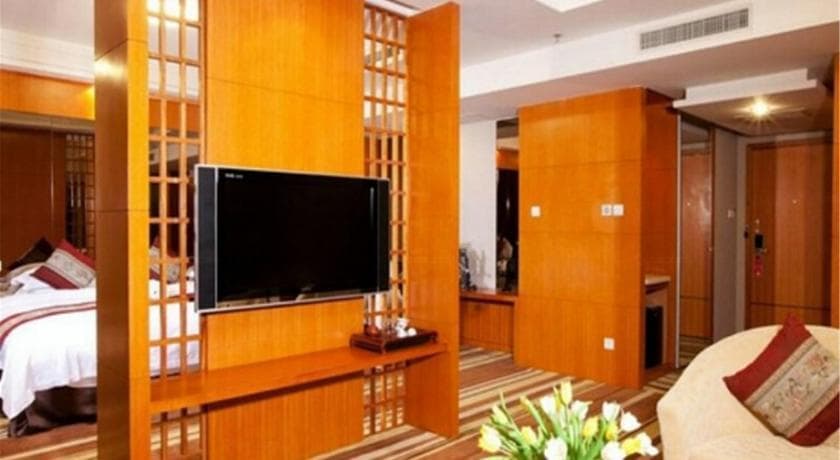 BAYSHORE HOTEL DALIAN