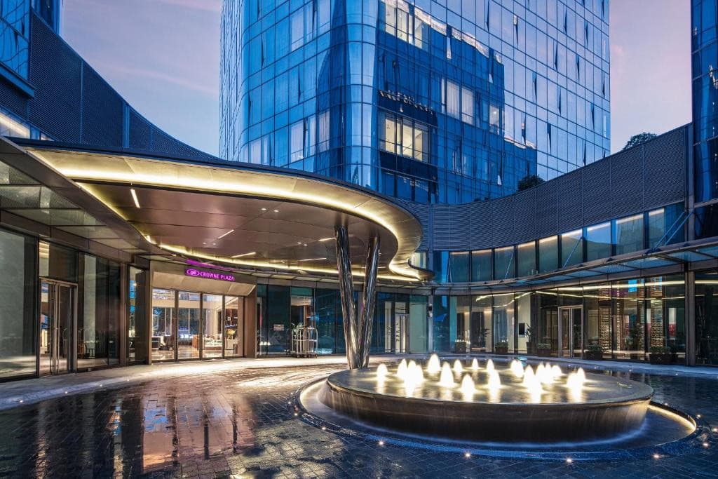 CROWNE PLAZA SHANGHAI HONGQIAO