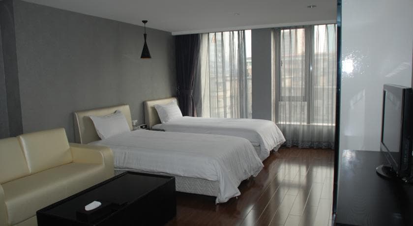 Q-CITY HOTEL