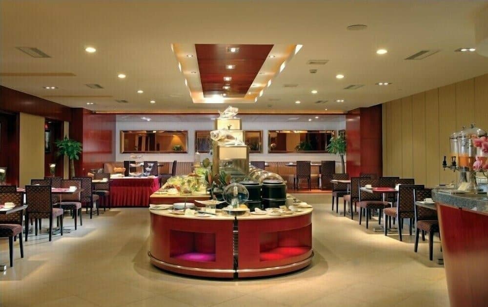 YULOON HOTEL