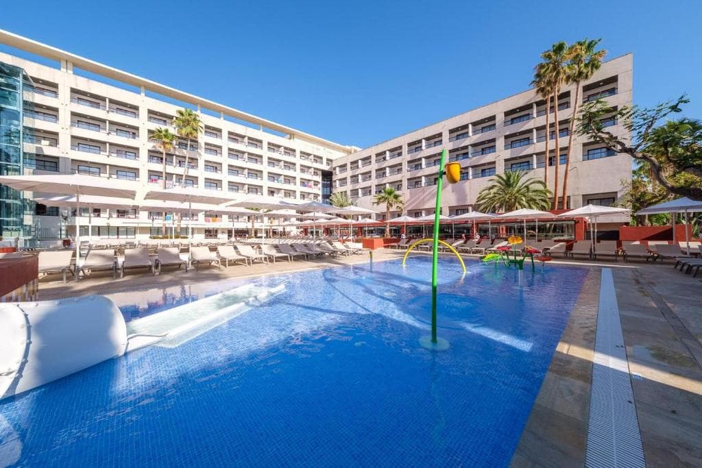 ESTIVAL PARK ALMARIS