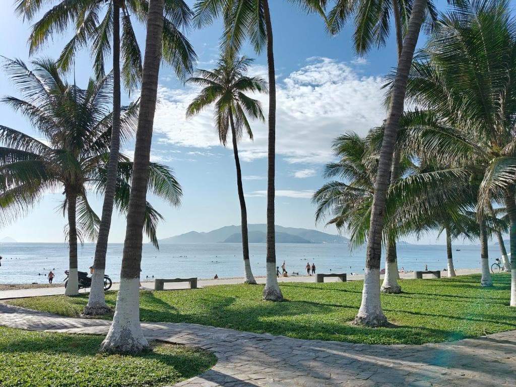 CHAMPTON NHA TRANG