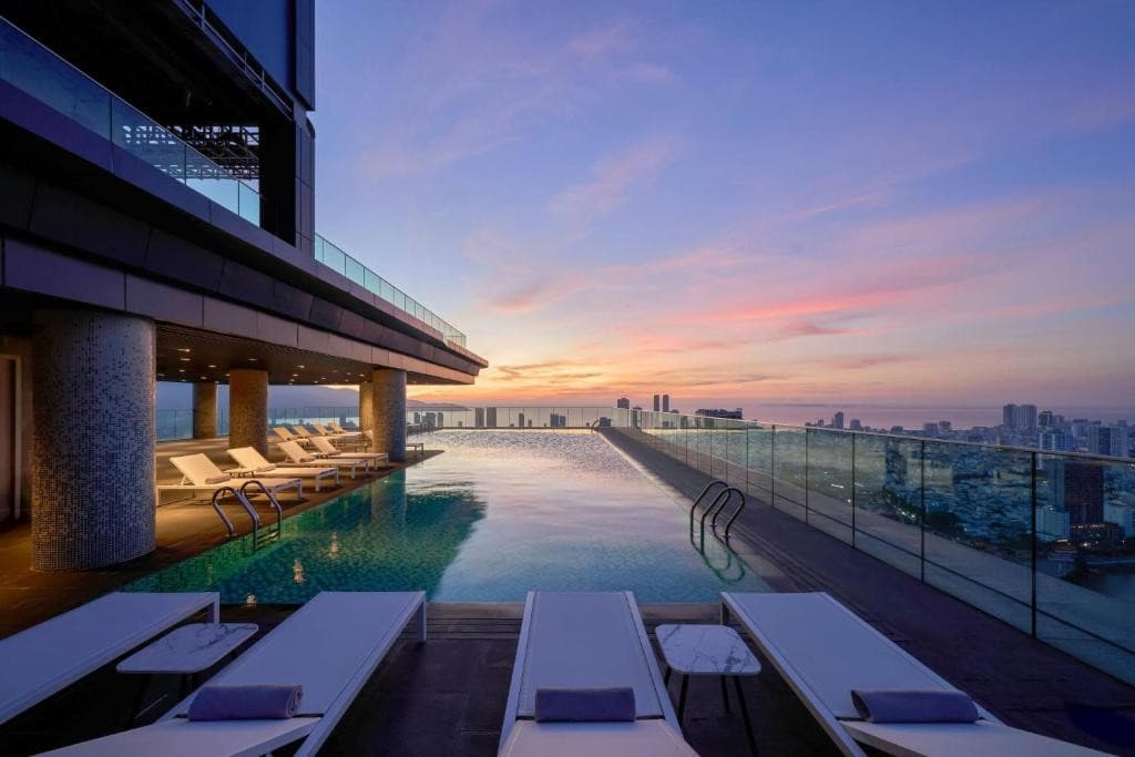 COURTYARD BY MARRIOTT DANANG HAN RIVER