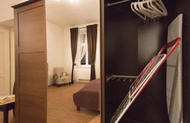 CINEMA APARTMENTS