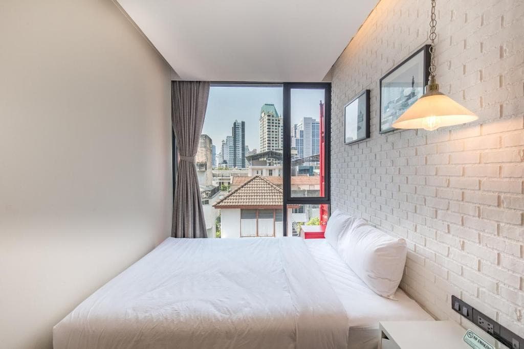 SLEEPBOX SUKHUMVIT 22