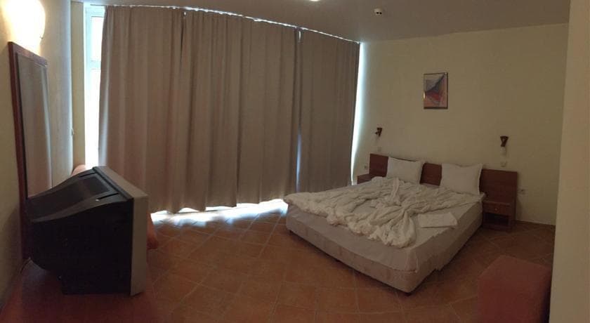 ECO PALACE