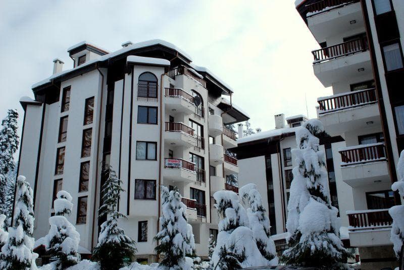 FLORA COMPLEX