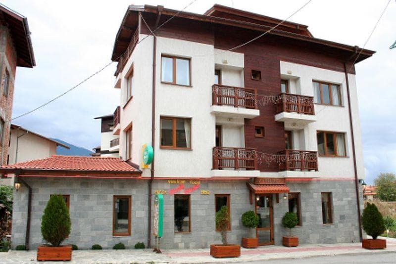LAZUR BANSKO