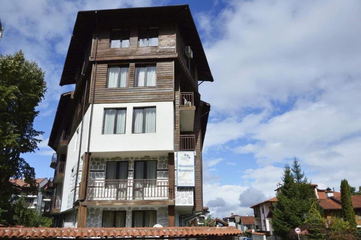 MOUNTAIN ROMANCE & SPA