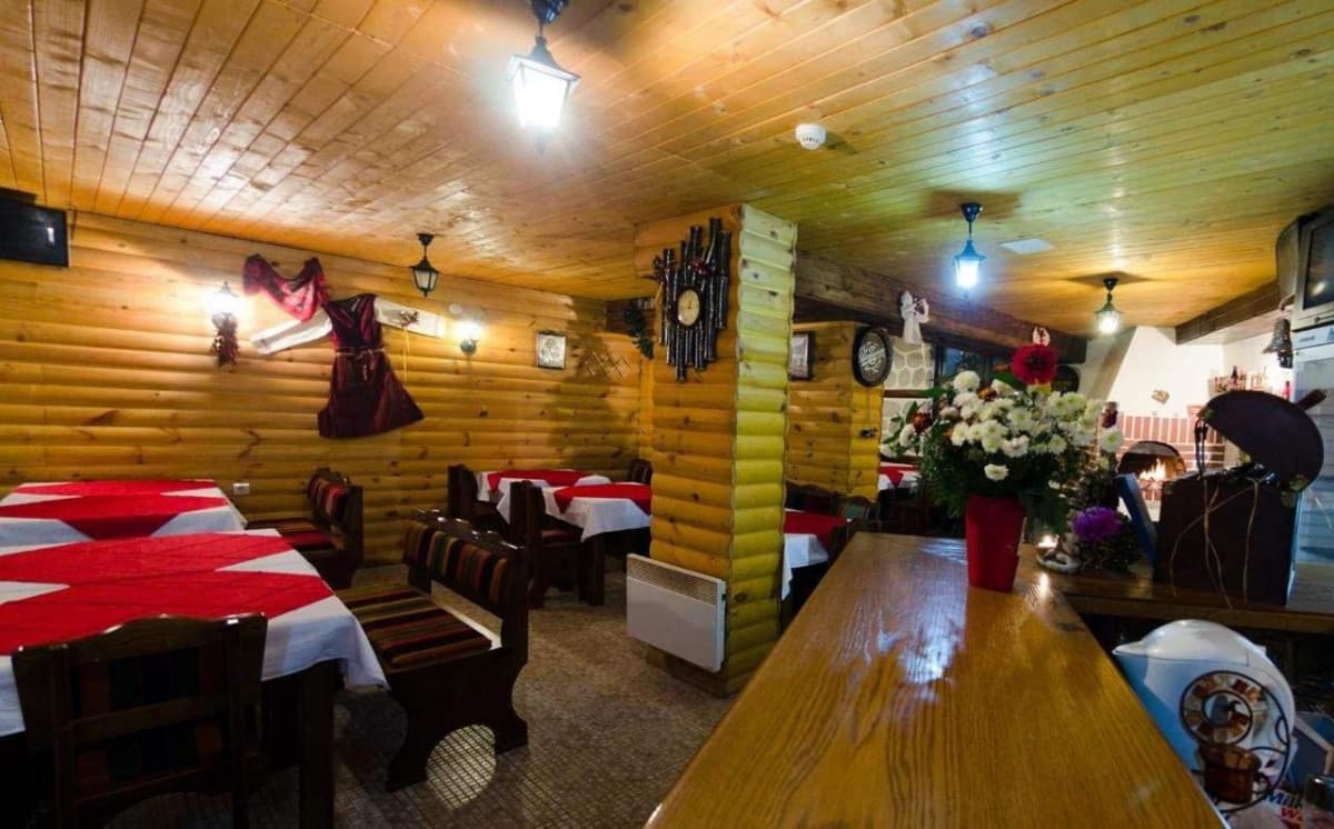 MOUNTAIN ROMANCE & SPA
