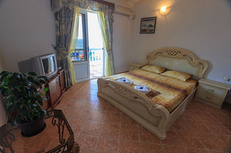 BARACUDA SMALL HOTEL