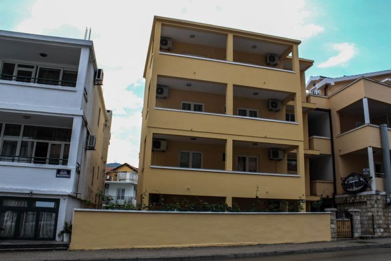 IVO BASTRICA APT