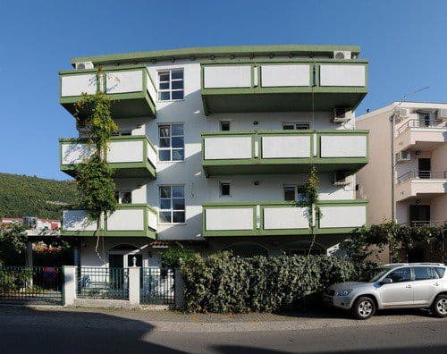 MONT APT