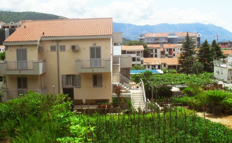 VILLA PETKOVIC