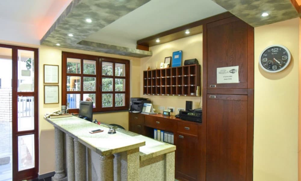 VILLA TOMY APART