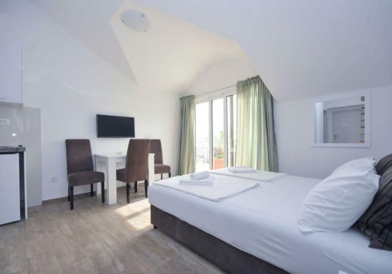 HARIZMA APARTMENT (EX. VOJNIC, PANORAMA APT, EX. PANORAMIC)
