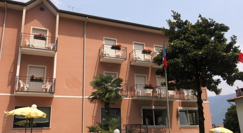 ALBERELLO