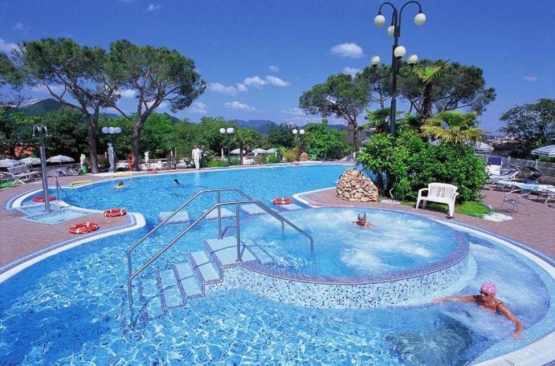 AUGUSTUS MONTEGROTTO TERME