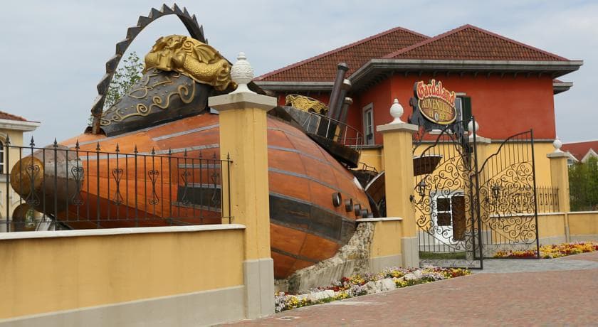 GARDALAND ADVENTURE