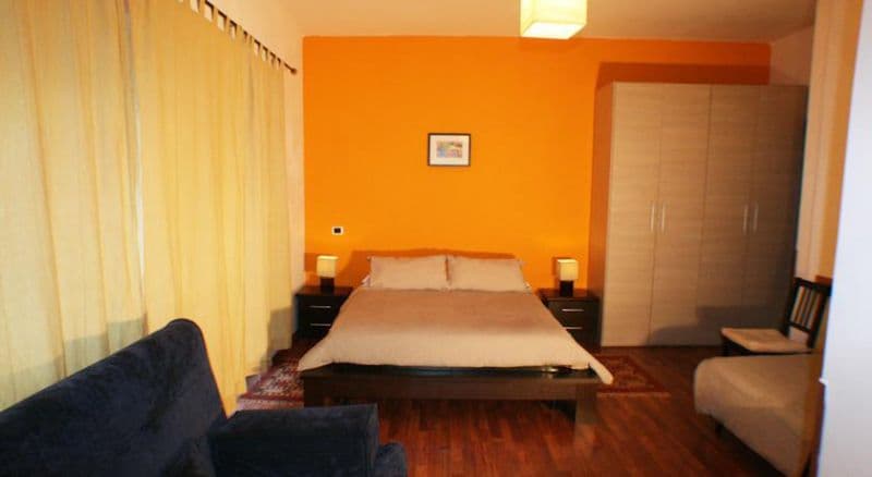 LT ROOMS