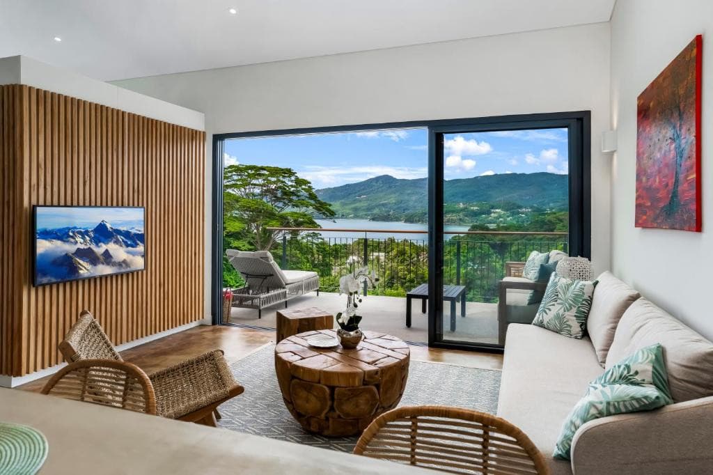 RED PALM LUXURY VILLA