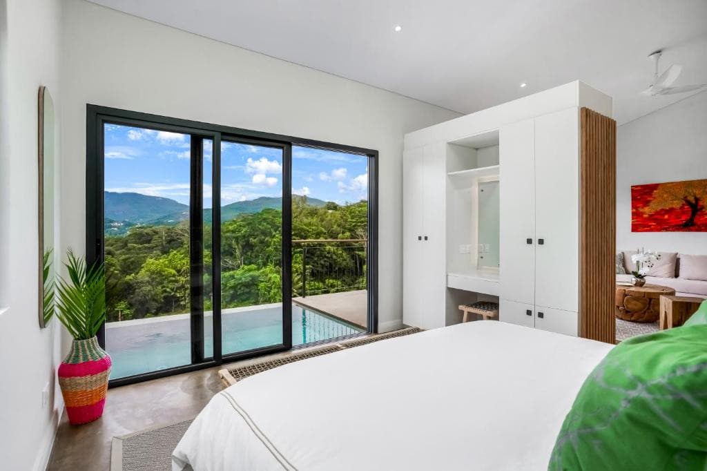 RED PALM LUXURY VILLA