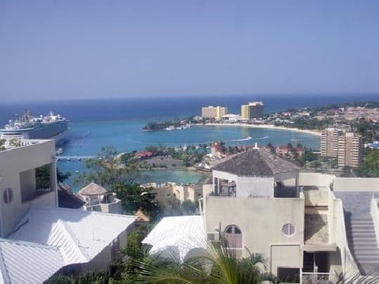 COLUMBUS HEIGHTS