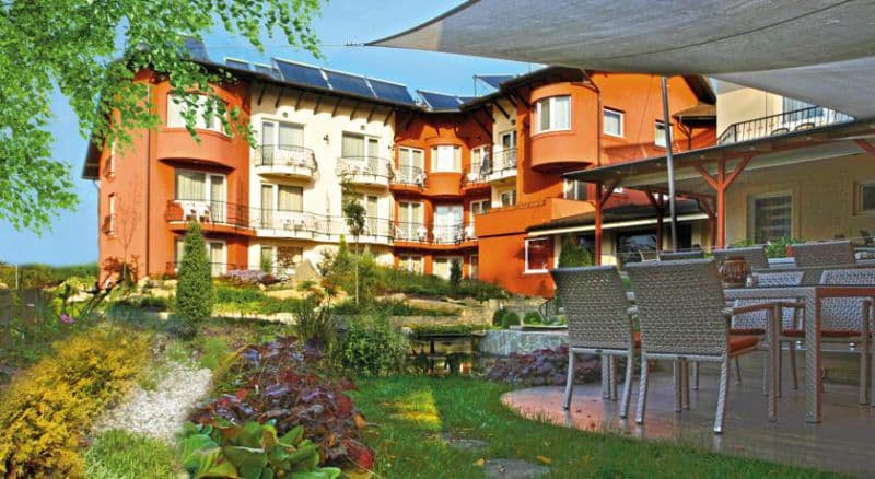 SZONYI GARDEN HOTEL PEST