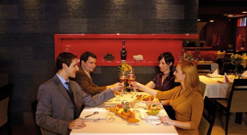 SZONYI GARDEN HOTEL PEST