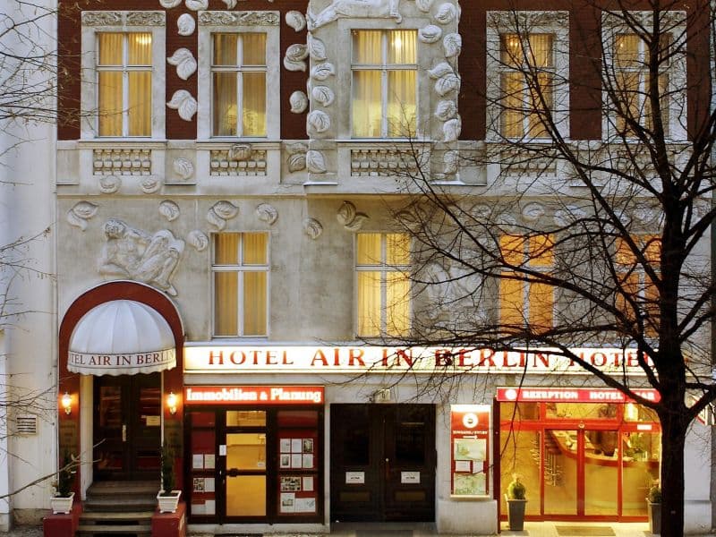 AIR IN BERLIN
