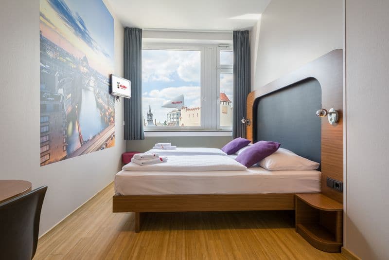 ALETTO KUDAMM HOTEL & HOSTEL