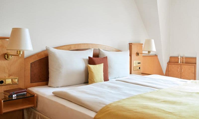 LIVING HOTEL GROER KURFRST BY DERAG