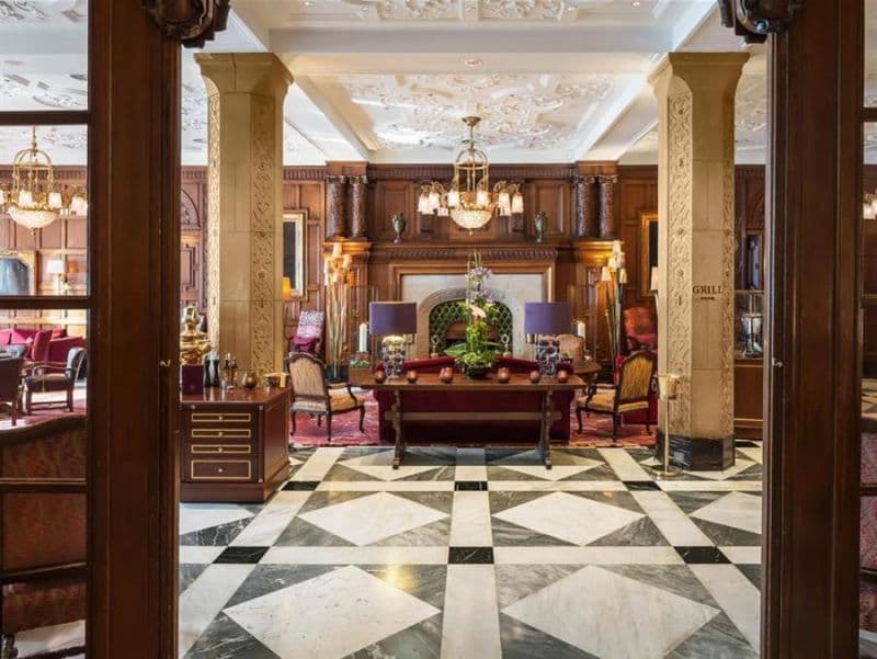 FAIRMONT HOTEL VIER JAHRESZEITEN