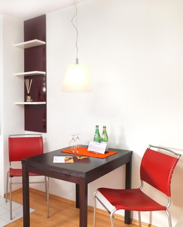 FREDERICS MUNCHEN CITY SCHWABING