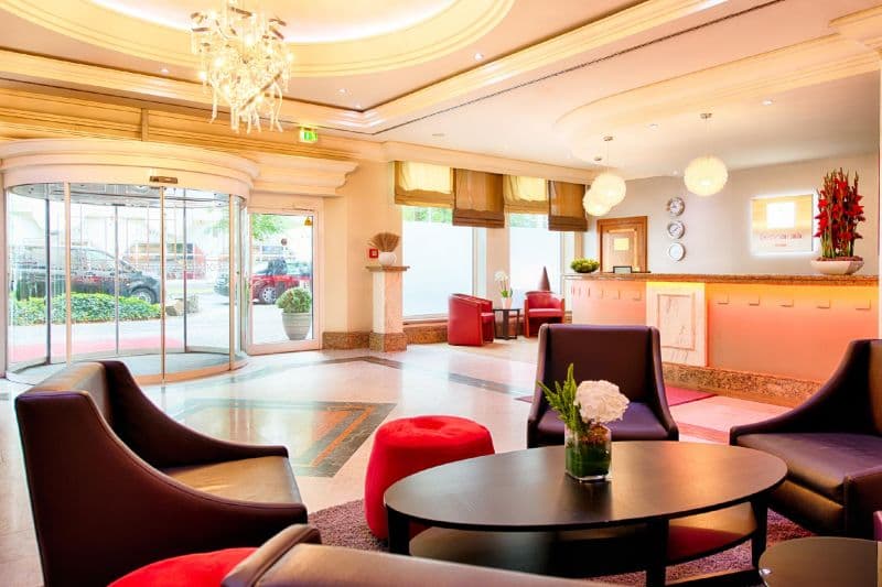 LEONARDO DUSSELDORF CITY CENTER (EX. HOLIDAY INN DUSSELDORF)