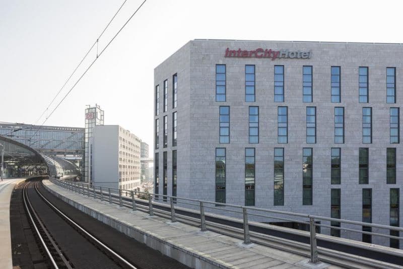 INTERCITY BERLIN HAUPTBAHNHOF