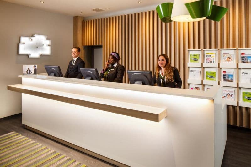 HOLIDAY INN DUSSELDORF HAFEN