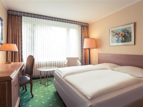 MERCURE PARKHOTEL KREFELDER HOF