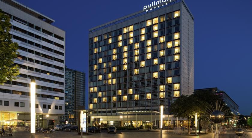 PULLMAN DRESDEN NEWA