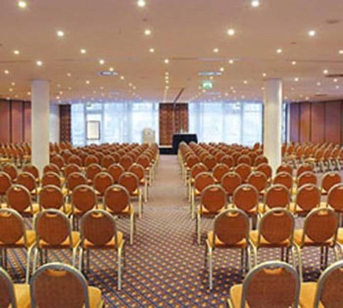 WYNDHAM GARDEN DRESDEN (EX. RAMADA DRESDEN)
