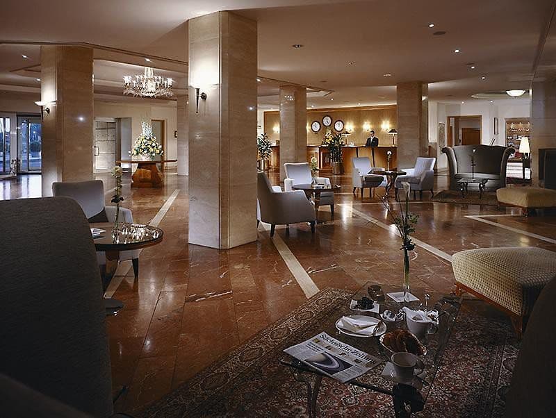 THE WESTIN BELLEVUE